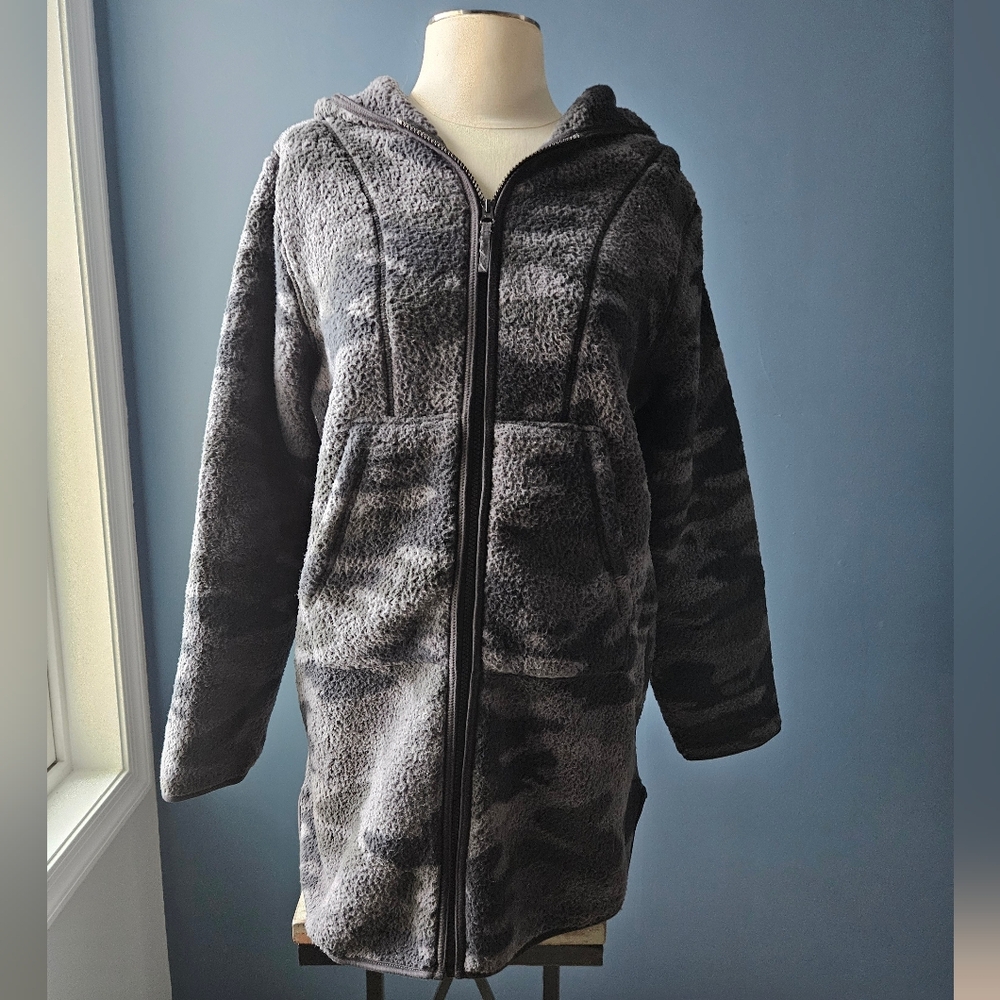 DSG Long Hooded Fleece Zip Up In Camo Small